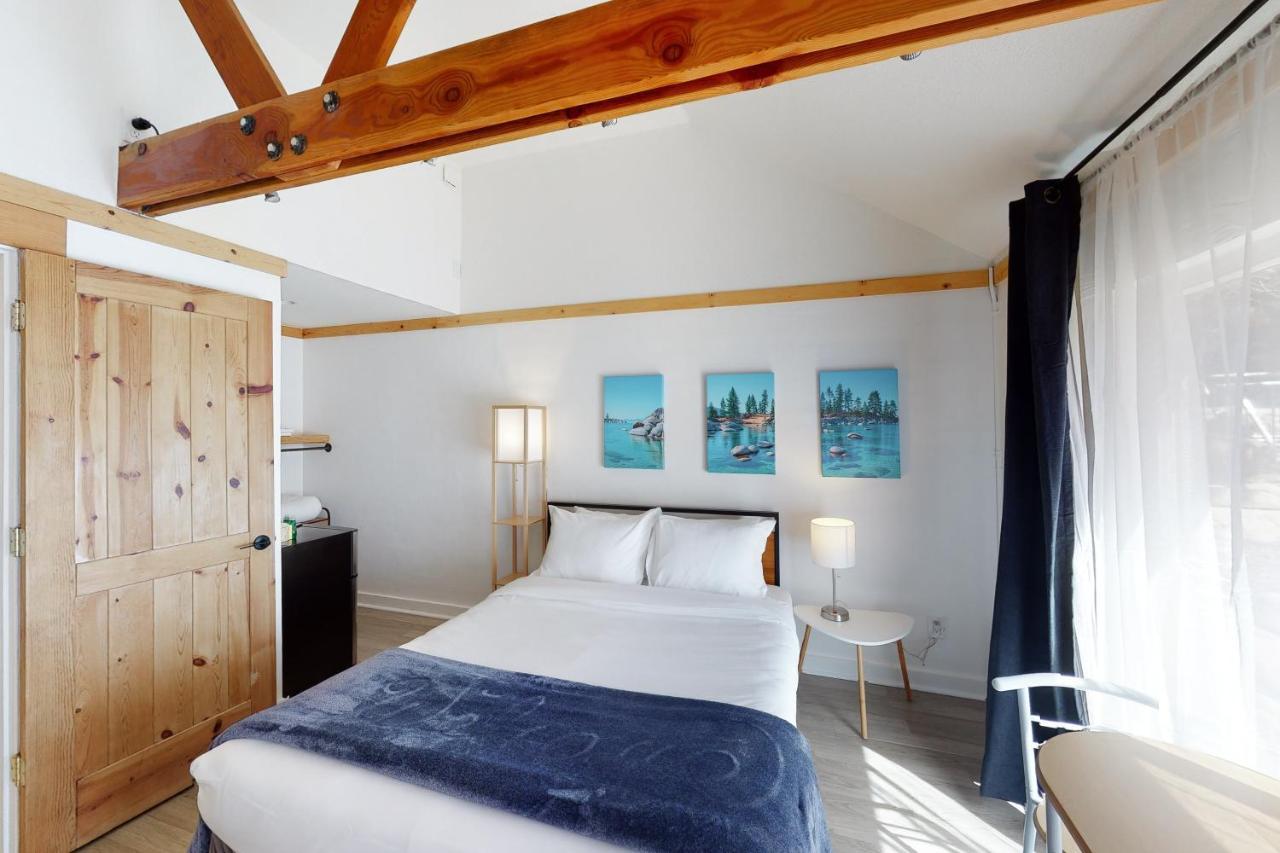 The Chalet At Kings Beach Room photo